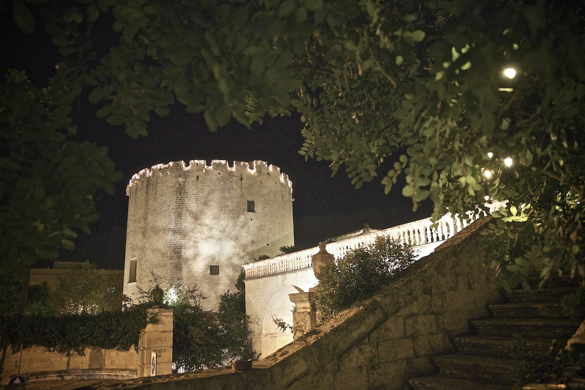 Готель Torre Del Parco Лечче Екстер'єр фото